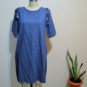 0192 Cute 2 tone ruffle Jean Dress sz M